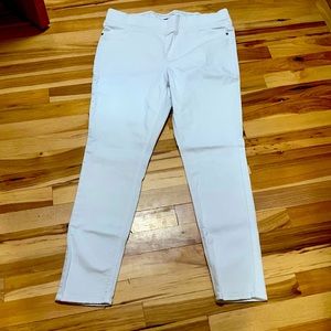 Old Navy white jeggings
